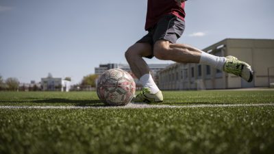 Lesões, aquecimento e alongamento no futebol