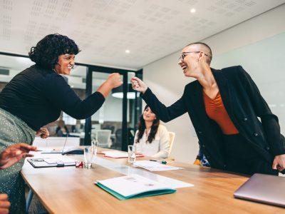 Como usar benefícios para aumentar a satisfação