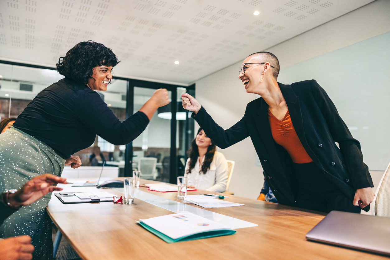 Como usar benefícios para aumentar a satisfação