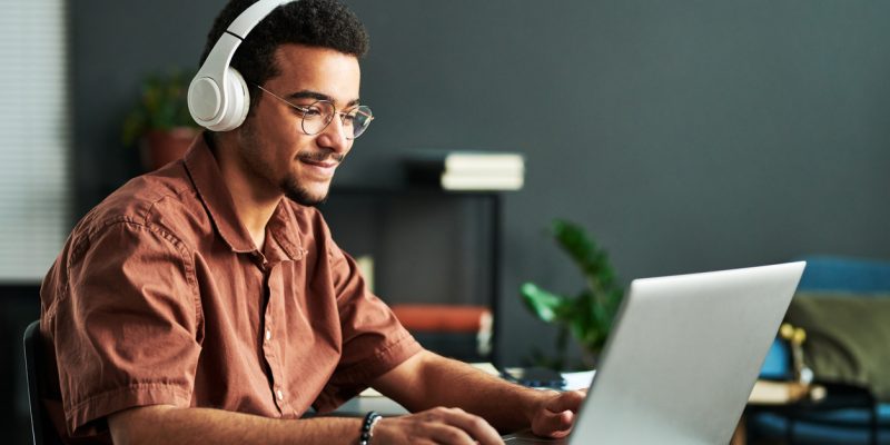 Saber sobre IA é diferencial ou requisito básico